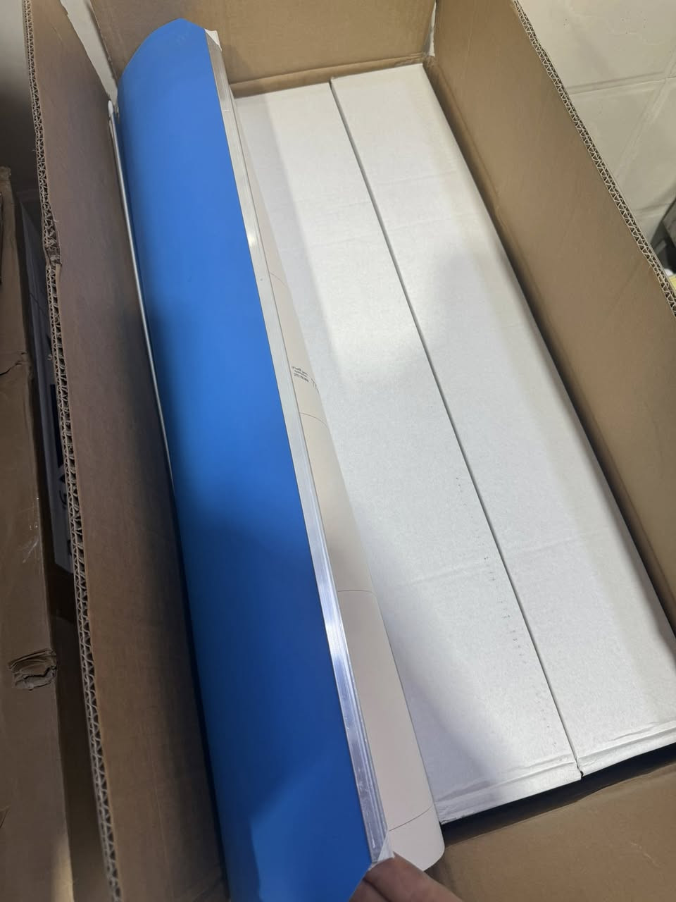 تم وصول بلانكيت SM52 وSM74 نوعية ممتازة أسعار مناسبة لأصحاب المطابع وكذالك كافة قطع الغيار مكائن SM52 العنوان بغداد شارع المتنبي 
***********
