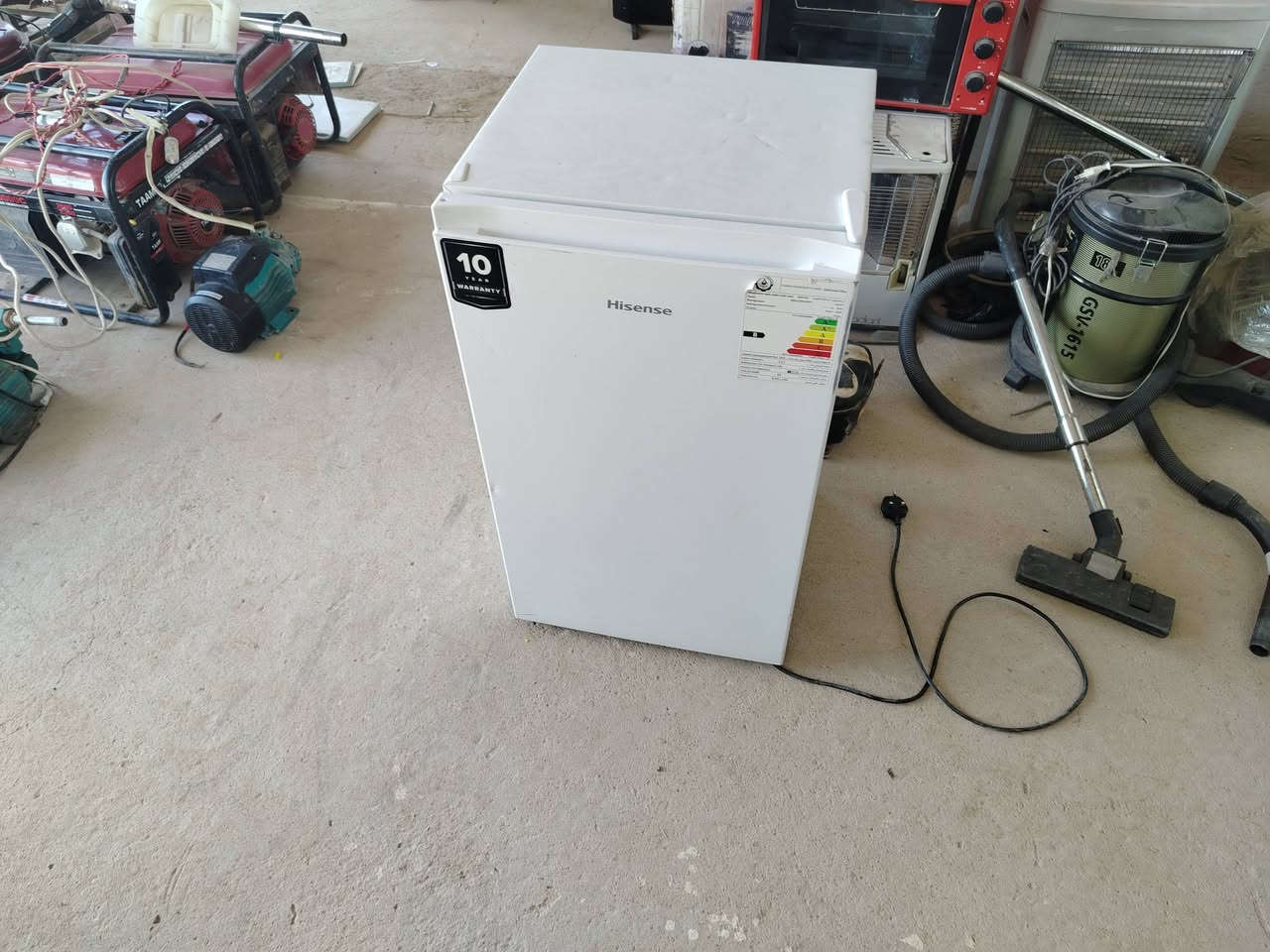 محلات علاء عتش العنوان الكرابله قرب ميزان حجي غسان *********** كلشي موجودسعر رخيص
