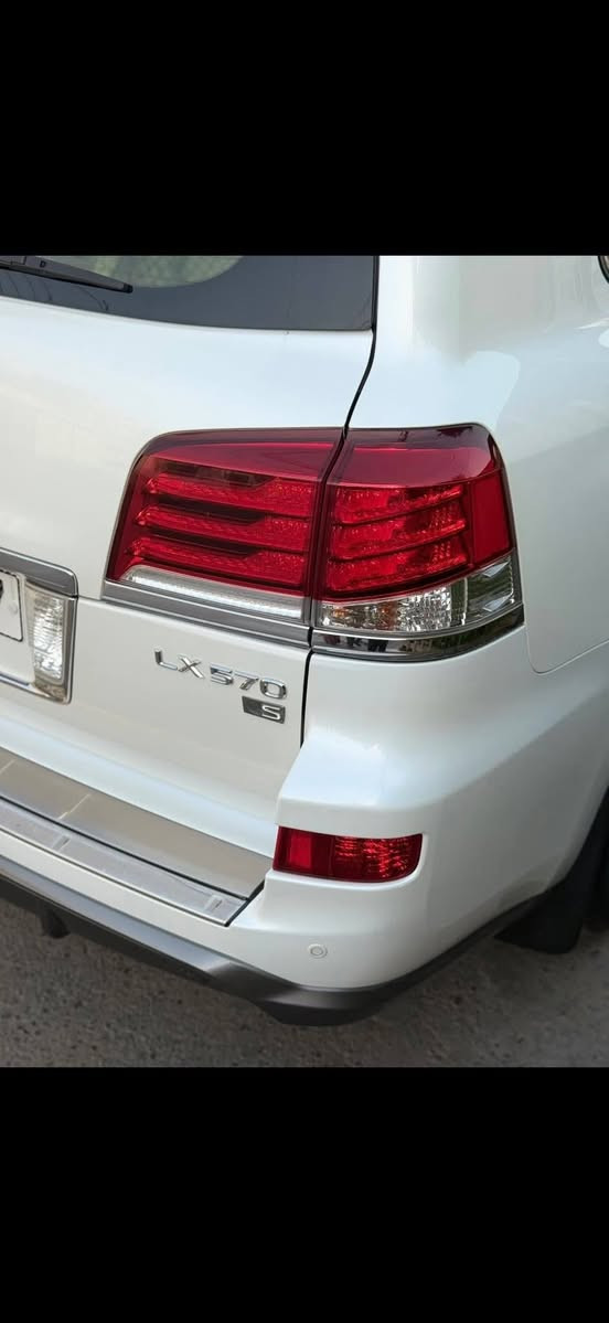 السلام عليكم
للبيع لكزس (قطعه نادره) سياره شبه زيرو جديد جدا كفاله عامه بدون صبغ أو حادث أو تبديل مكفولة سياره جدا جديده ومكفوله 
فول ١/١ فئه VIP أعلى مواصفات بل بريم أصل داخل بيجي وطفايه وشاشات  بعدها ع وضع 
شركه زراك لايت بصمه ابواب وتشغيل جنطه كهرباء كراسي كهرباء ذاكره ميموري كراسي جلد فورويل مانع نحدار فتحه داخل صاج تحكم ستيرن جهتين كشنات تدفئه تبريد محرك 5700 بلادي مكفوله من كلشي ماشيه 67 ألف فقط حقيقي للعلم سياره ع أيدي موديلهه 2015 سياره محافظ عليها جدا نضيفه مكان بغداد 
رقم اربيل الدولي تحويل ثاني يوم 
سعرها ع رقم ***********
اخوان رجاءا شراي جناي يتصل مو شراي ارفع منشور بكلمه يالله
