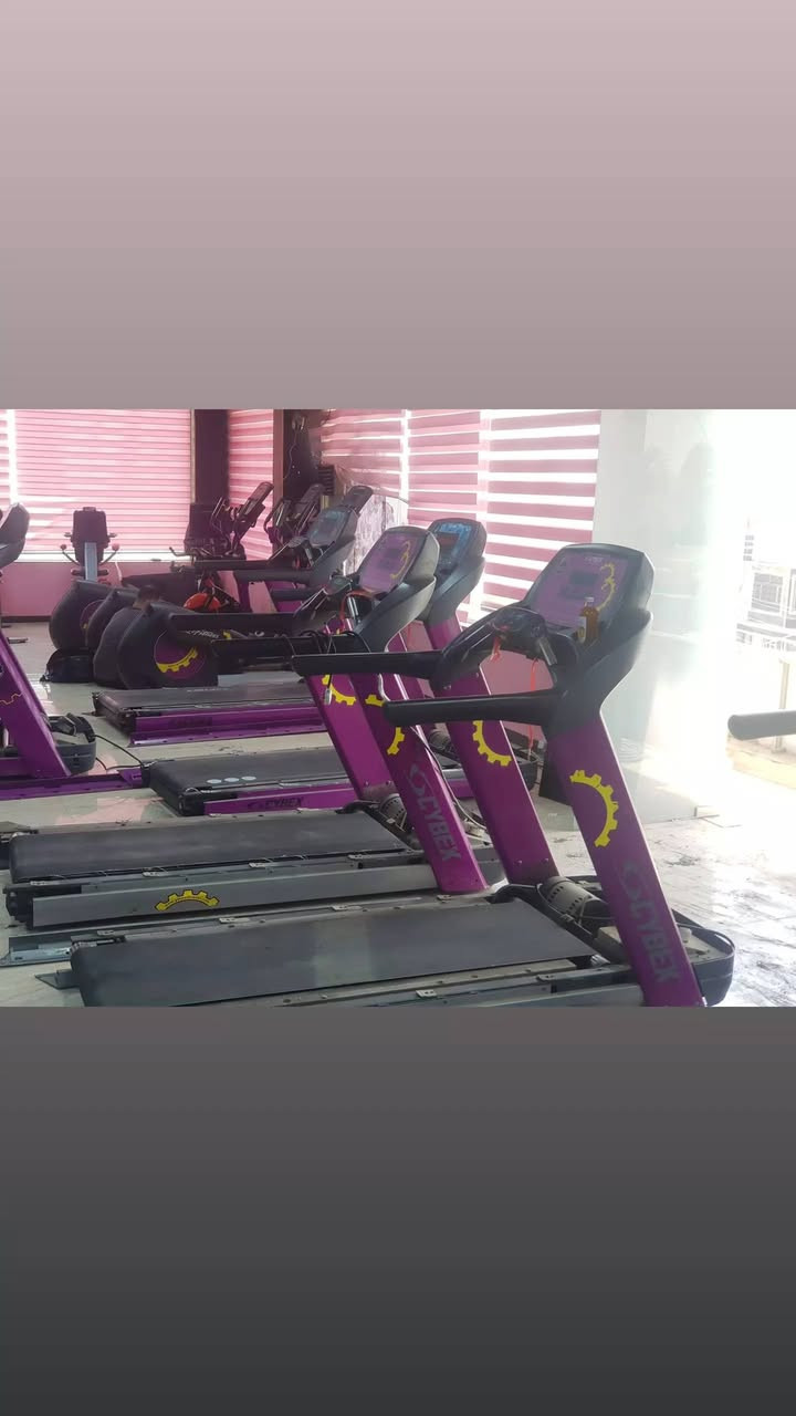 صيانة وتصليح جميع الاجهزة الرياضيه الامريكيه اجهزة جري كارتات وشاشات وجميع انواع البايسكلات الامريكي مع توفر قطع غيار اصليه مع عمل ادامه دوريه لجميع الاجهزة
***********
