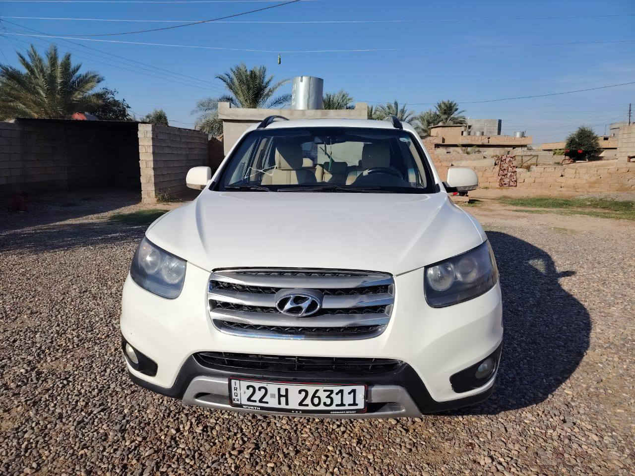 السلام عليكم
سنتافي موديل 12
للبيع أو مراوس بكورلا أو سوناتا 
فول مواصفات رقم وهزه جديد تحويل فقط
ضرر جاملغ خلفي فقط 
متواجد عالنت 
أو الاتصال بالرقم ***********
