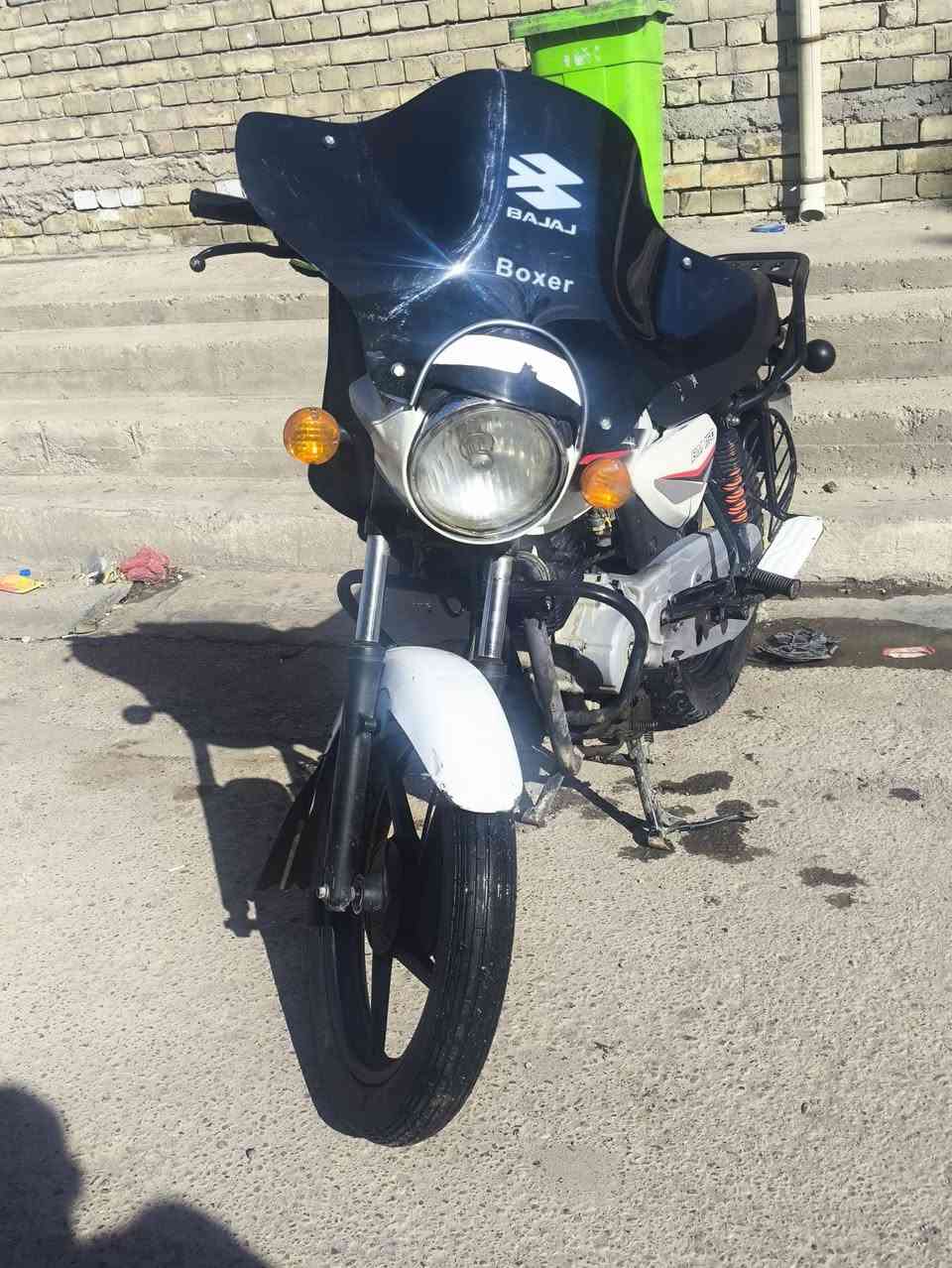 سلام عليكم بوكسر اوراق كامله 2023/10/16
مكاني بغداد حي البتول سعر مليون و200 
***********
