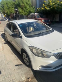 موديل 2016 ماشيه 145ةبغداد اعظميه سعره 120 بيها مجال بيه بخ 3 قطع بدون...