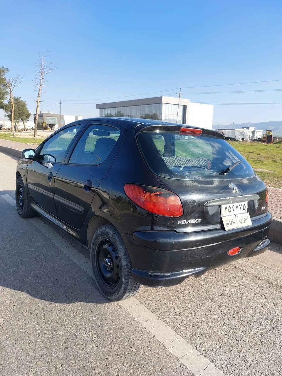 سلام علیک 
بیجۆی 206 فەڕەنسی ، ڕەقەم سلێمانی 
نرخ37 گەڵاو معامەلە 
ژ.ت / ***********
