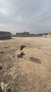 3قطع للبيع مساحه القطعه 200متر اذا كلهن 600متر سعر القطعه الواحده 12مل...
