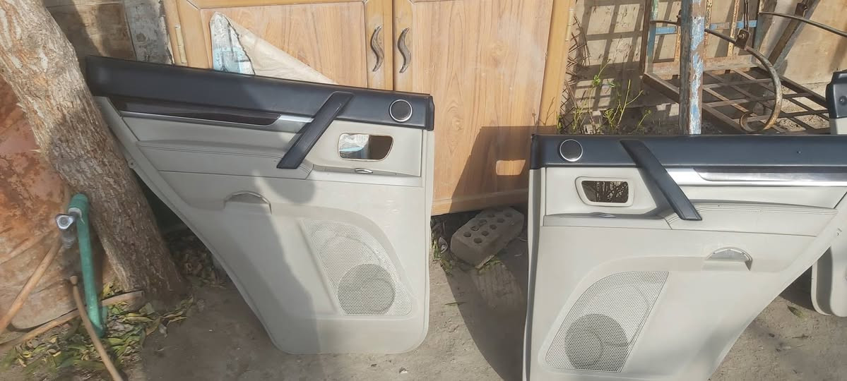 سلام عليكم بيبان باجيرولون صدفي مال 2010تفاصيل داخل فديو لااستفسار اتصل وخادم اني ***********مكاني نجف
