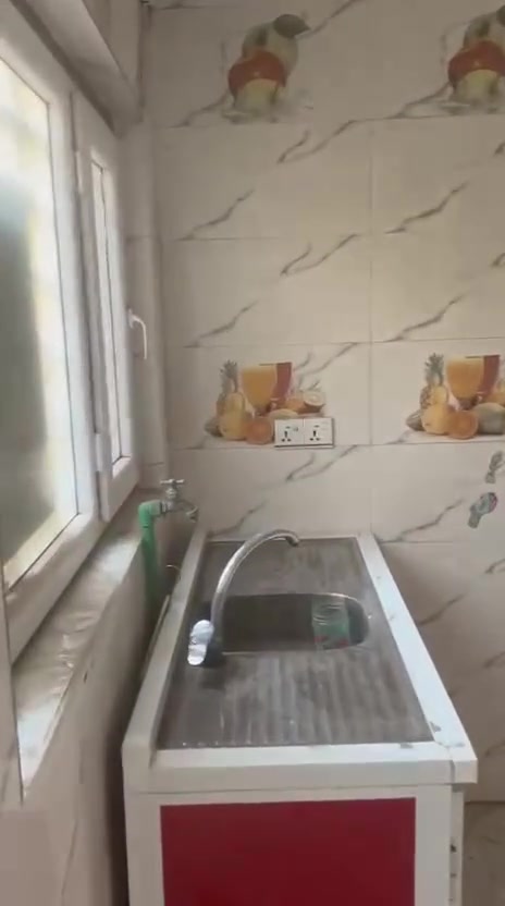 دار للأيجار في كربلاء  مساحه 100 متر طابقين حي النقيب شارع حميد الشكرجي خلف أفران الافندي ٣ غرف نوم لاستفسار خاص M @إشارة ***********

