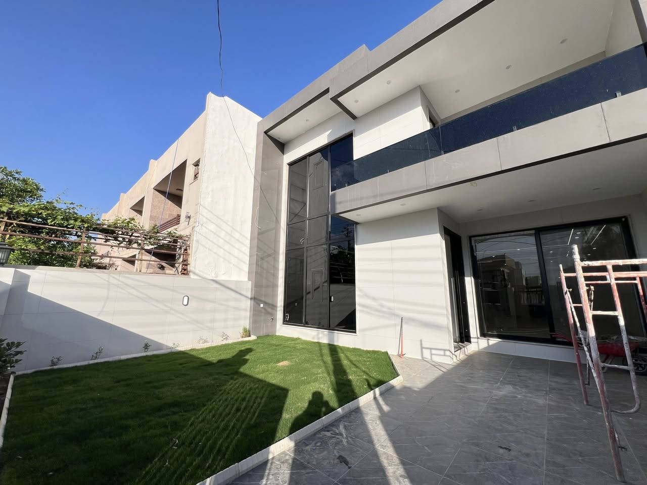 #عقارات_بشدار 
🔸سند طابو يتسجل بإسم اي عراقي
📍أربيل-بيت للبيع حي مفتي قرب شارع 60

➖مساحة 300M طابقين مربع
يتكون⤵️
➖5غرف نوم 
➖استقبال-صاله-مطبخ-مجموعه صحيات-كراج

📸 السعر والصورة متوفرة على قناتنا الرسمية في التليكرام 👇
🔗 https://t.me/bashdarsleman445
تابعنا الان وشوف احدث العقارات يوميا ع الصفحه الرسميه في فيسبوك

📞 تواصل مباشر واتساب أو اتصال:
📱
📱***********☎️

#عقارات_اربيل #شقق_للبيع_اربيل #بيو_لبيع_اربيل  #فلل_للبيع_اربيل #مجمعات_سكنية_اربيل
 #عقارات_كردستان  
#استثمار_عقاري_اربيل #عقارات_بغداد_سليمانية_اربيل  #عقارات_شمال_العراق  

⬅️ الأسعار والصور داخل القناة… لا تفوّت الفرصة

تابعنا الان وشوف احدث العقارات يوميا 🏘️
🔗 https://t.me/bashdarsleman445
