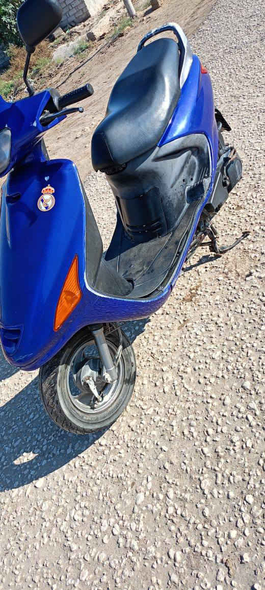 للبيع فراشه فحل 
شرط الفحص مكينه بلاديه كلشي بيه بلادي 
حاويه 
سعره ٥٥٠
وبيه مجال 
الاتصال على الرقم 
***********
***********
