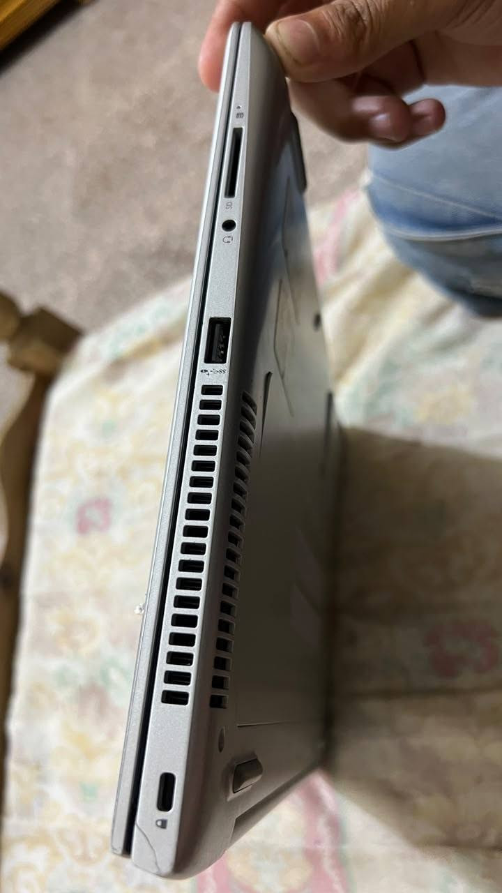 لابتوب hp 
معالج i5 الجيل 7
شاشه حجم 15.6
مساحه داخليه لا يوجد
الابتوب فيه زر ال a  مخلوع 
و مستقبل الهارد عاطل و ما يقبل بس مساحهm. 2 اس اس دي 
رايده ب 170


**إذا كنت صاحب هذا الإعلان وتريد حذفه لأي سبب، رجاءا أرسل رسالة إلى الدعم الفني**