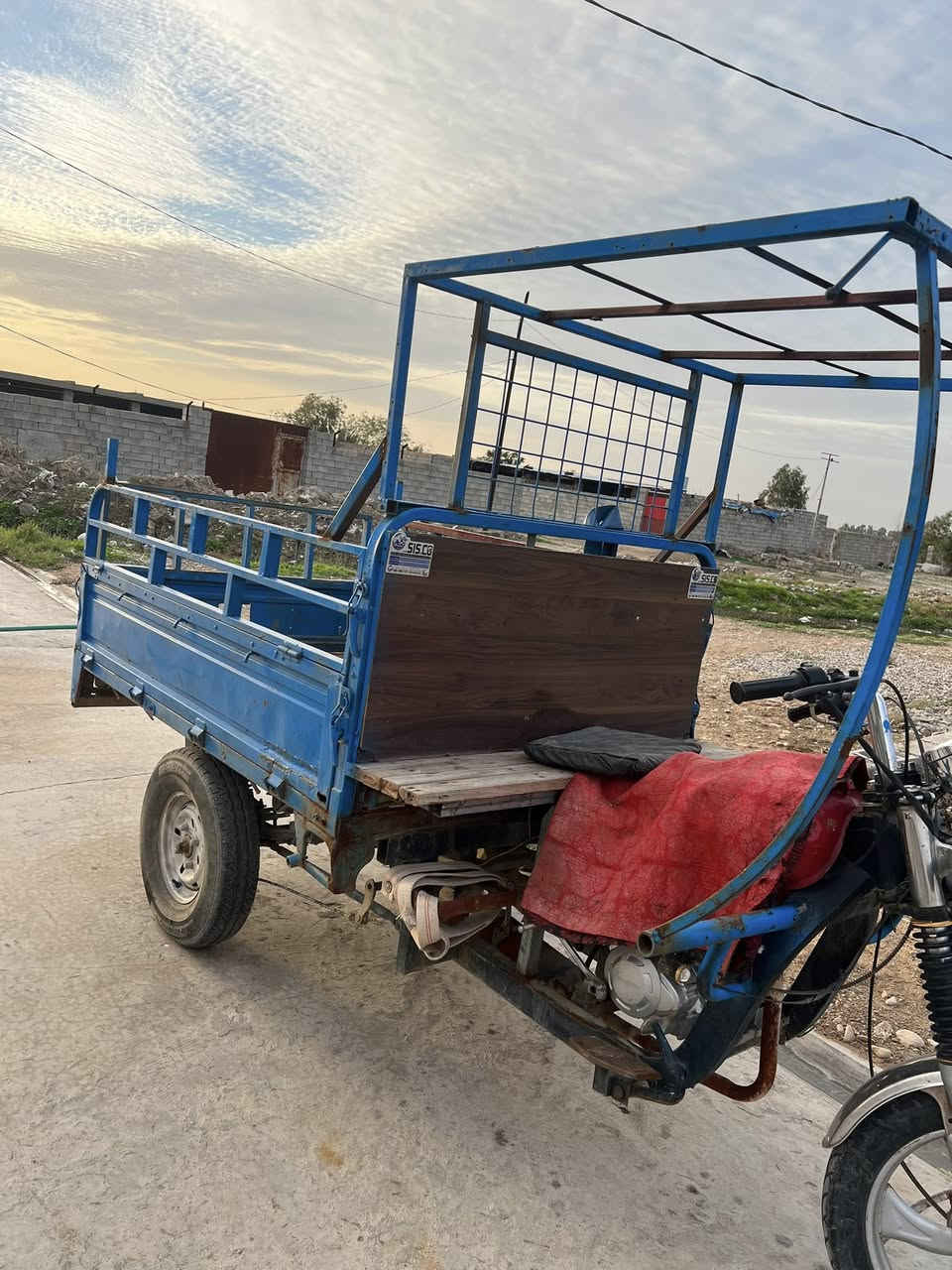 ستوته للبيع  مكان خانقين رقم هاتف ***********
