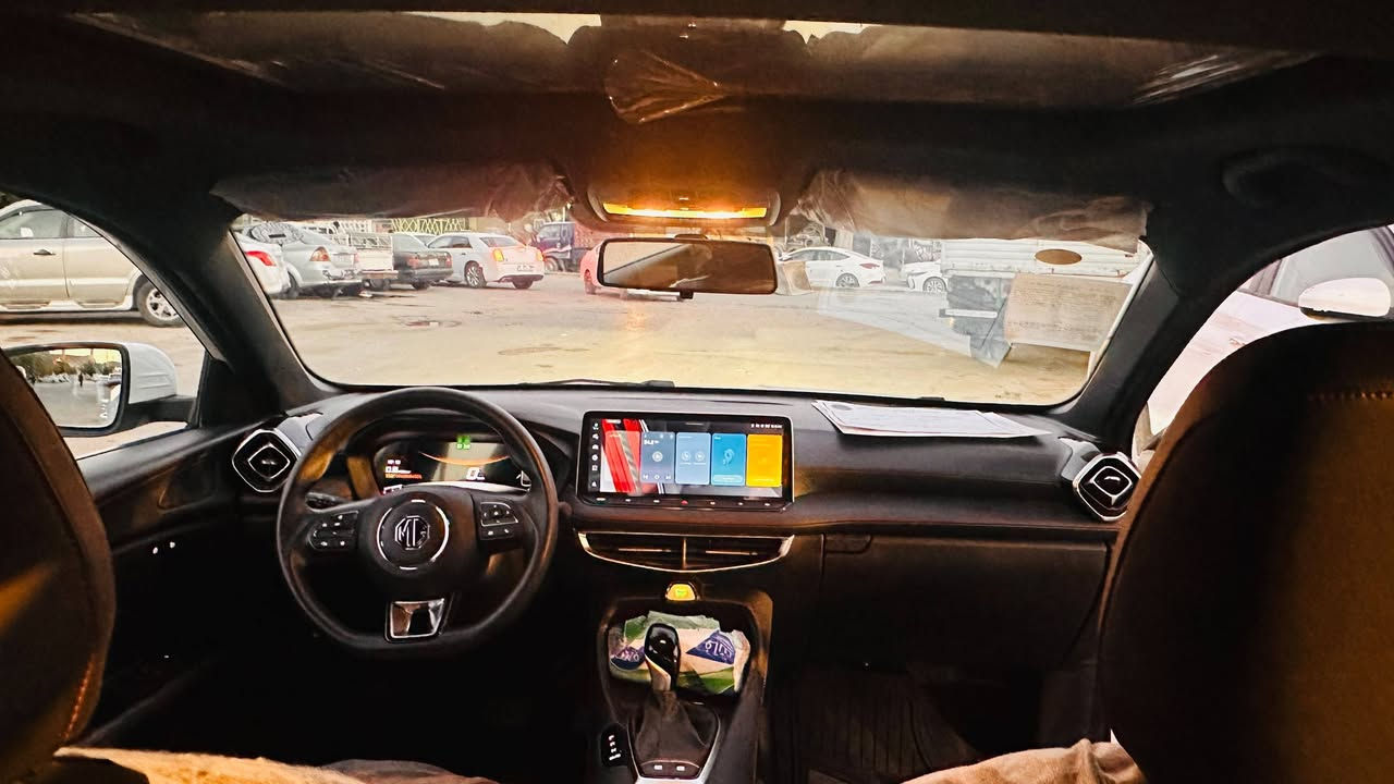 Mg 5GT مديل 2025كفاله عامه  ماشيه 12الف رقم أربيل بسم شركه وكالة بسمي فول مواصفات فتحه جلد فول السعر 123مكانه بالنجف ***********
