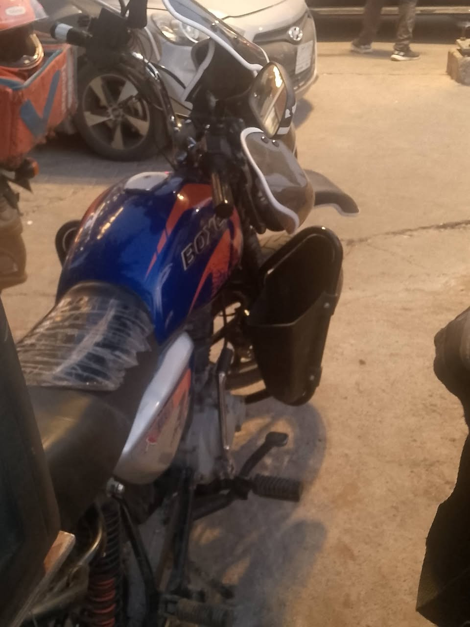 بوكسر ٢٠٢٣ مرقم بغداد تحويل ثاني يوم مجفته شركه اول فتحه الهه
مكان بغداد الشعلة  ‏‪***********‬‏

سعرهه مليون و٩٠٠  وبيهه مجال
