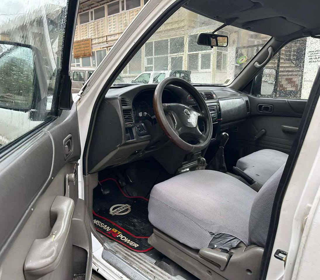 نیسان پاترۆڵ 2002 ناو بۆر
گیرومەکینە بەشەرت 
 زۆربەجوانی پاکی ماوە 
 هیچ خەلەلیکی تیدا نییە 
نوکە دەرزی نیە 

سعر لە کۆمێنت داوابکە ڕاستەخۆ بۆت دیت 📩 

  ٢پارچەو پەڵەیەک گێرو مەکینە تەحویل بە شەرت  

ژمارەی خاوەنی 
***********
