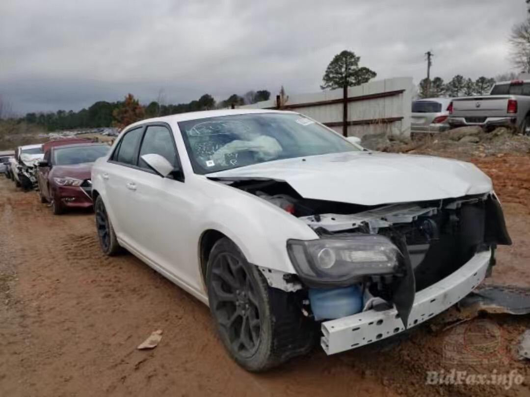 اوبامه للبيع فقط مديل 2020اصل رقم بصره بسمي رقم الجديد هزه جديده مكينه 3600 كير تبريد حداده تخم تاير كله كفاله السياره جديده مال جناي حادثه موضح بالمنشور مكان السياره البصره للإستفسار ***********
