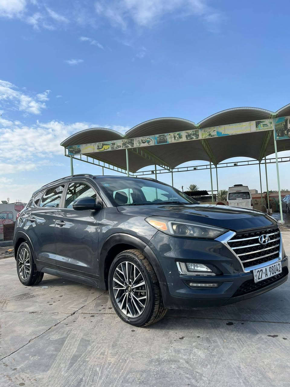 السلام عليكم توسان موديل 2022امريكي حادثه جاملغ وبنيد فقط بدون دواخل السياره فول مواصفات للأخير مكاني دوانيه السعر 158
‏‪‏‪***********‬‏
