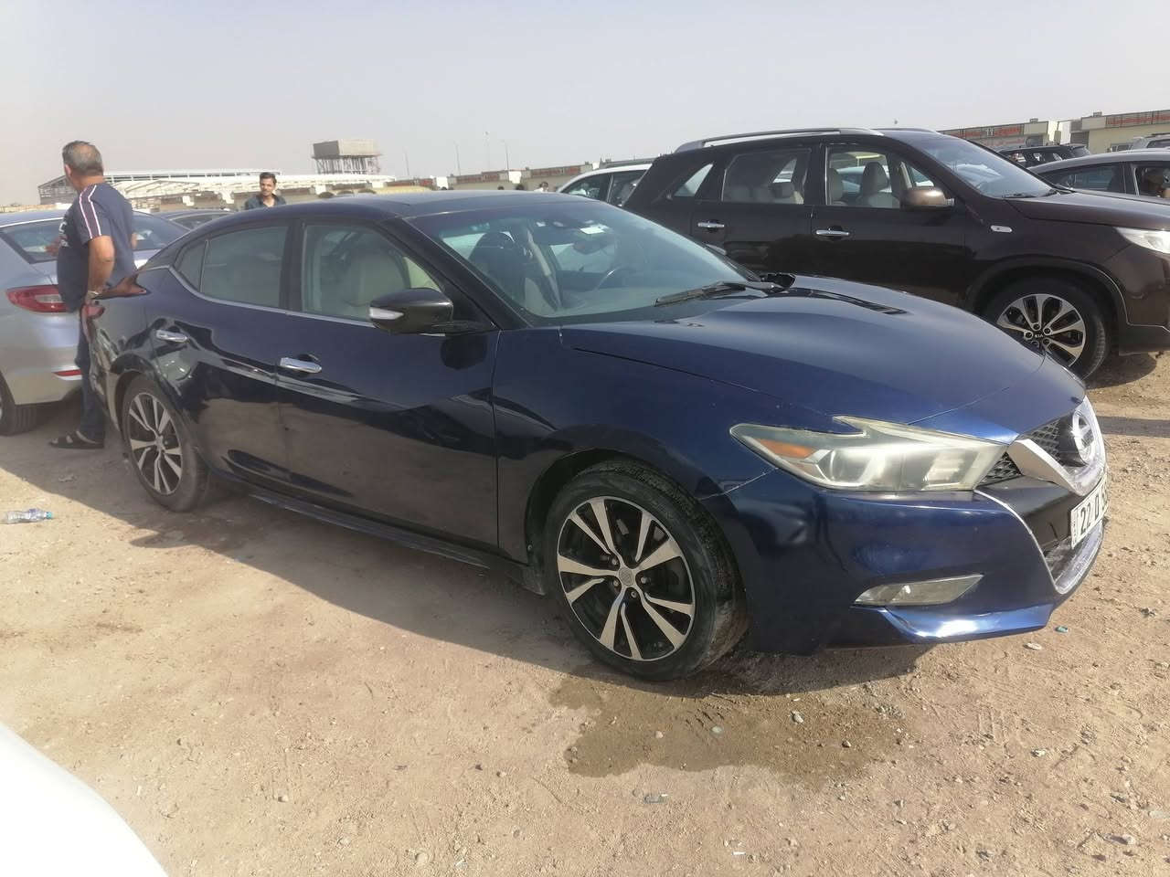 السلام عليكم
نيسان ماكزيما ٢٠١٧ بلاتينيوم  فول الفول 1/1 
_______________________________
فئة platinum أعلى فئه
6 سلندر 350‪0  
لون السيارة ازرق 
 رقم اربيل شرط التحويل او وكاله راعيها عربي يداوم بلبصره 
 مكان السياره البصره 
_______________________________
تفاصيل السيارة :
السيارة وارد امريكي حادثها  (دعاميه )
بدون دواخل 
وبلعراق شويه من الباب والجاملغ الخلفي عكس السائق 
صور الضرر  والسونار موجوده
_______________________________
المحرك مبدل قبل 8شهور نضيف
المحرك والكير نضيفات تجي تفحص
صدر امامي  خلفي نضيف
دبلات امامي جديده
ادامه كامله للمكينه 
_______________________________
مواصفات السيارة :
♦️رادار امامي اوتو بريك يعني تضرب بريك للتوقف المفاجئ للسيارات ودرجات اوشخاص
♦️رادارات جانبية
♦️بردة خلفية كهرباء
♦️دواخل صاج ملكي
♦️حساسات خلفي امامي
♦️11 سماعة نظام bose
♦️لدات داخلية بالدشبول + الابواب + كاعيات 
♦️غرفة جلد 
♦️كشنات جلد 
♦️كشنات حضن
♦️ كشنات اماميه كهرباء
♦️كشنات تدفئة + تبريد
♦️كشن السائق خزن 
♦️تدفئة ستيرن
♦️ستيرن كهرباء
♦️كامرات محيطية 360‪
♦️تبريد قطعتين
♦️بنوراما
♦️كامرة خلفية
♦️ويل 18 بلادي
♦️تشغيل عن بعد مع تدفئة + تبريد 
♦️3 انظمة قيادة 
♦️نظام سبورت عادي ايكو
♦️تبريد مركزي حسب الجو
♦️والباقي موصفات معروفه
_______________________________
  سعرها  ١١٥ بيها مجال قليل اطيحلك  منها سعر النواقص وسعرها معروف بلسوك بيش 
باقي تفاصيل اتصال او وتساب


**إذا كنت صاحب هذا الإعلان وتريد حذفه لأي سبب، رجاءا أرسل رسالة إلى الدعم الفني**