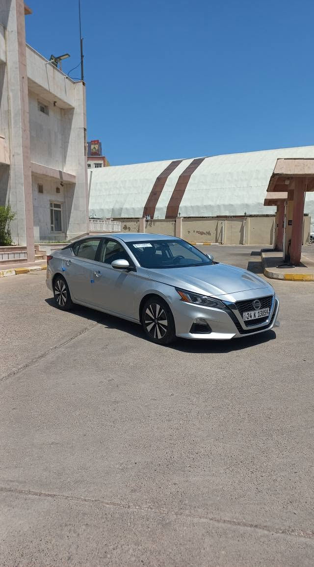واتساب ***********
نیسان التیما مودیل 2022 SV
جاملخ و ربع بوند صبغ بدون دواخلی 
کیر محرك تبرید کهربایات بشرط
رادار و فحم کزوز بلادی
مواصفات SV_شغال_ویل کروم_شاشە جبیر
تحویل وکالە بشرط_ سیارە بدون مصرف💯
سعر 132$مجال *********** اكر, نينوى
