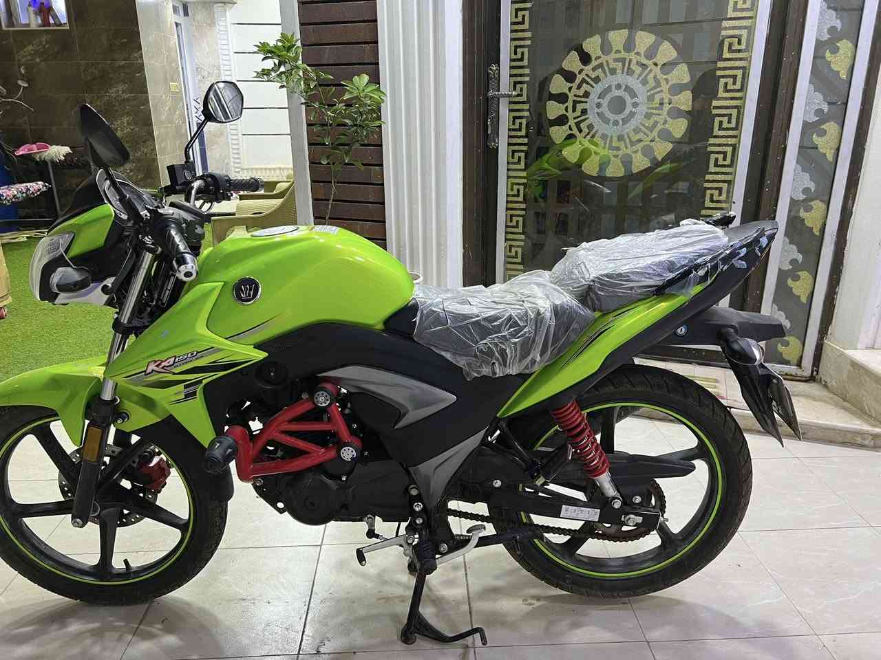 سلام عليكم
ماطور هاوجي كير للبيع
موديل 2025
مرقم ومسجل وكامل وسنويه موجوده
ماشي1787km
للاستفسار على الارقام التاليه
***********
***********
