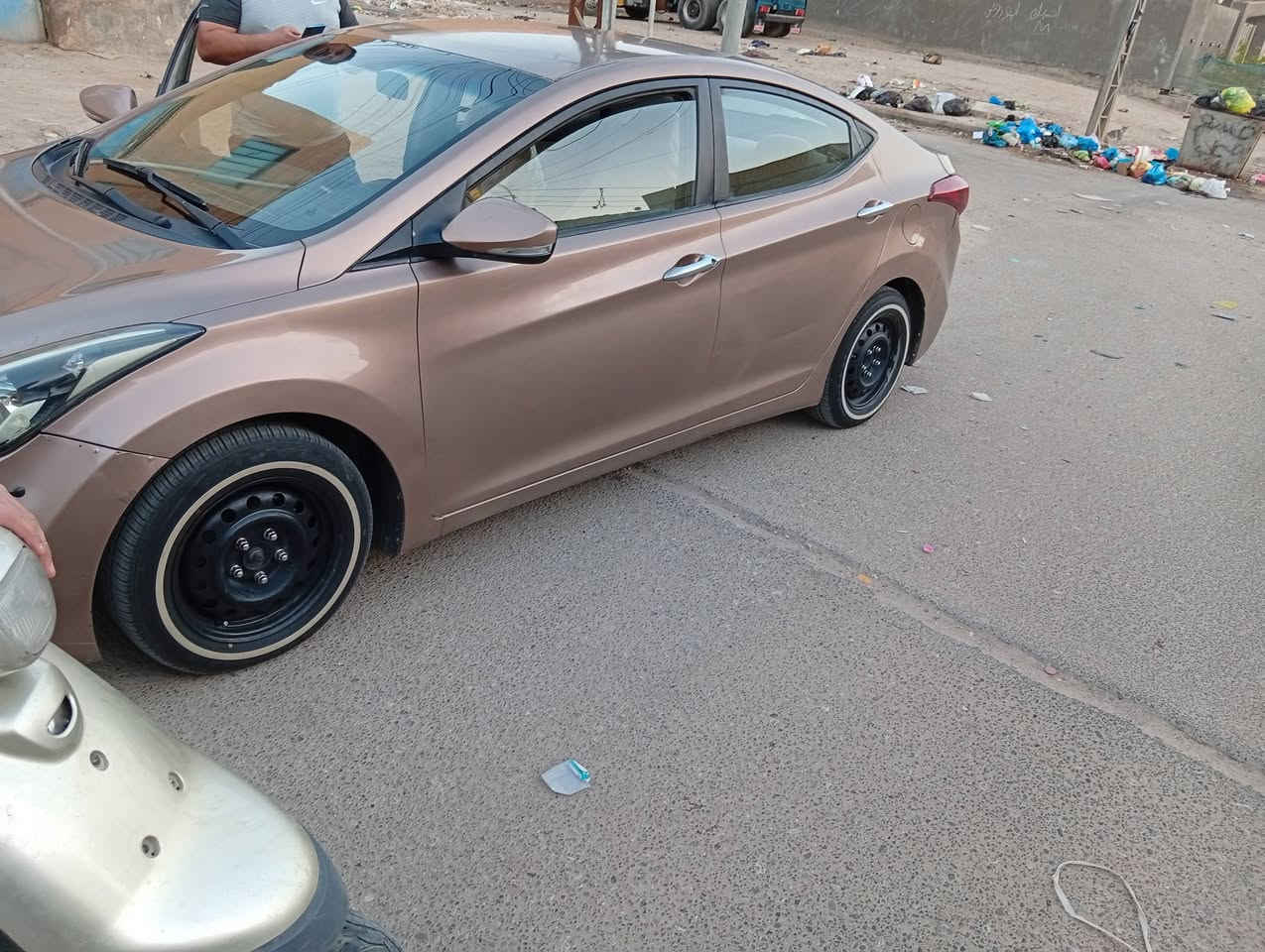الانتره وارد خليجي موديل 2015  بسمي سياره جاهزه تخم تأير محرك كير حداديه 80 من 100 محرك 1600 سياره جانت جارده صبغتهه صبغ عام بدون لا تبديل ولا ضربه عابره تبريد نقصه  الطلقه مرات يشتغل طبيعي وبارد ثلج ومرات لا هاي تفاصيل سياره اي ستفسار تصل *********** سعرهه 85 بيهه مجال قليل
