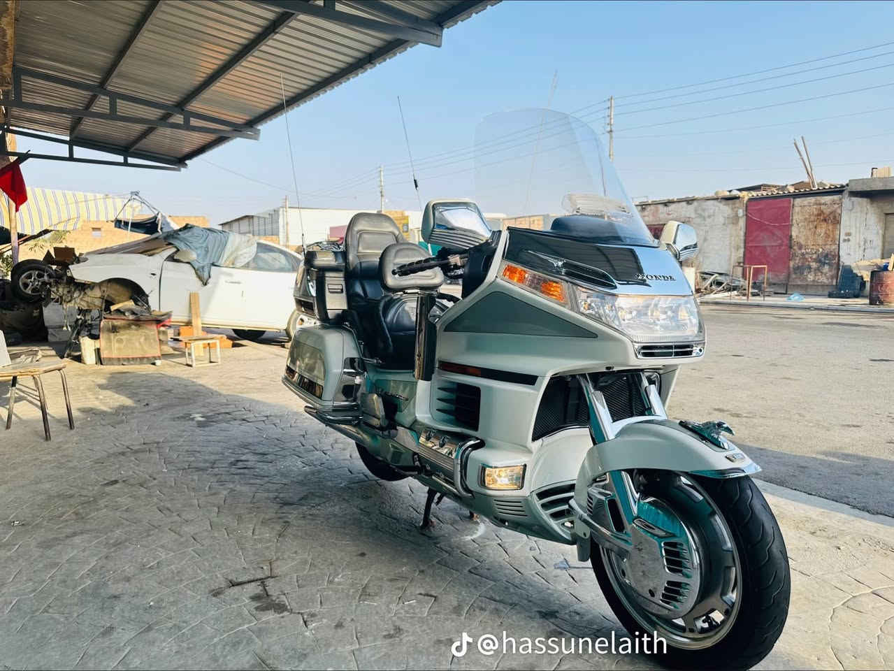 السلام عليكم دارجه 1500موديل 2000 جديده ومكفوله كفاله عامه رقمي ***********
