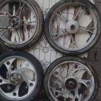 تايرات ١٧ • ٤ قطع • مستعملات