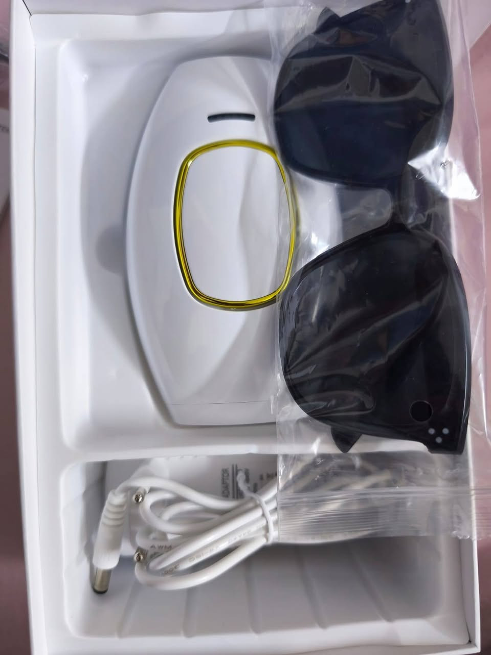 جهاز ليزر ازالة الشعر  5 مليون ضربة و يستخدم للشعر الخشن و الناعم و النتيجة كلش حلوة
جديد غير مستخدم فقط مفتوح 
السعر 50 و بي مجال بسيط

العنوان بغداد حي الاعلام 
للتواصل على الخاص


**إذا كنت صاحب هذا الإعلان وتريد حذفه لأي سبب، رجاءا أرسل رسالة إلى الدعم الفني**