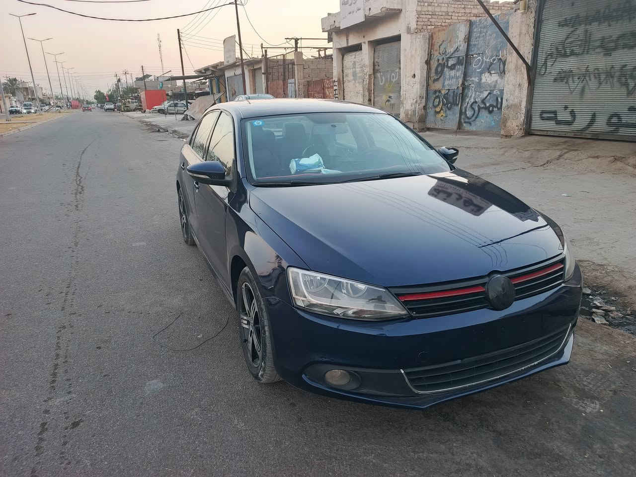 فولكس واكن جيتا موديل 2012 خمسة سلندر رقم بغداد الدولي جاهزة مابيها نقص برغي ادامة كاملة صبغ احزام 
دواخل مكفولة لغد شواصي سليمة 
صبغها جارد وصبغتها موجود فيديو قبل الصبغ 
تحكم ستيرن جهتين كامرة خلفية 
كشنات جلد تبريد ثلج 
السعر 89
***********
