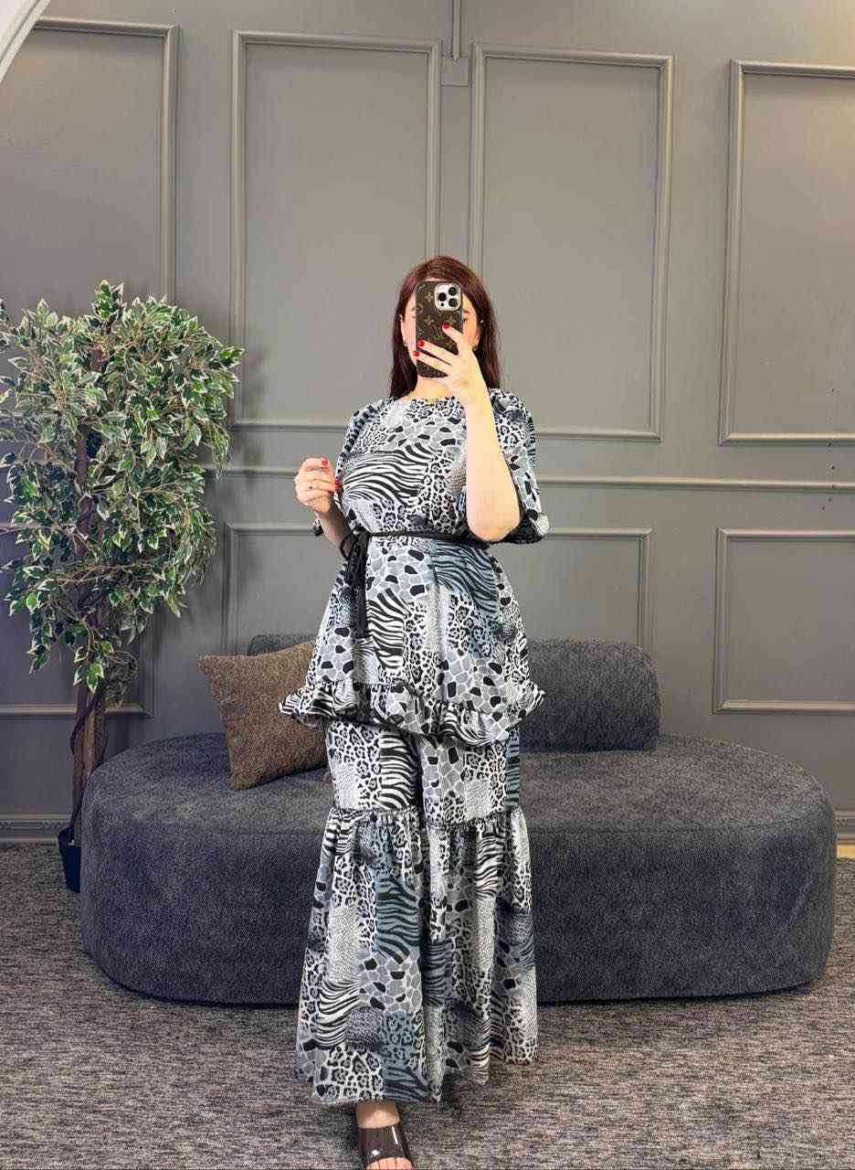 تراك  نسائي هاف 

خامة كريشة   يجنن

فري سايز  جميع الاوزان

متوفر مفرد وجملة 
توصيل جميع المحافظات 5 الف
#تراكات #ملابس #جملة #فستان


**إذا كنت صاحب هذا الإعلان وتريد حذفه لأي سبب، رجاءا أرسل رسالة إلى الدعم الفني**