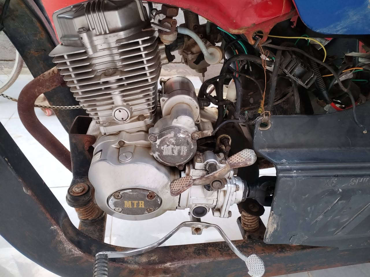 سلام عليكم  جمره فحل ٢٠١٩ اللبيع  المكان شافي جسر سيد علي نور
مكينه ما مفتوحه كهربائيات شغاله وكله جديد لاستفسار التصال برقم ***********
