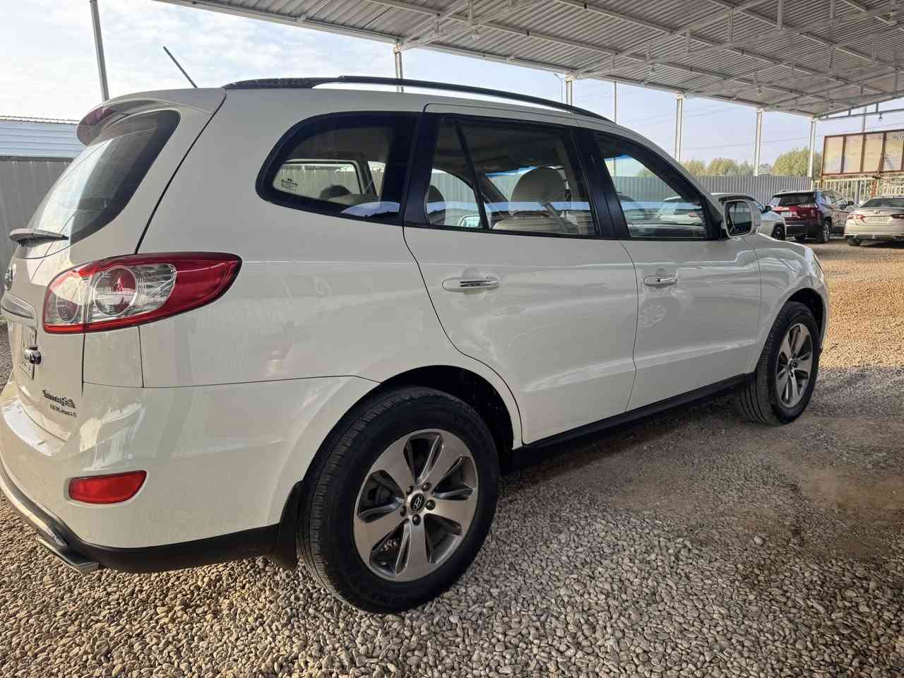 يالله 
سنتافيا موديل ٢٠١٢ فول واحد ع واحد 
سنويه ٢٧  وقم بابل مكينه سته سلندر 
كفاله ماعدى كارت جاملغ امامي سوناره بالمنشور 
معروضه ١٦٦ وبيه مجال قليل 
السياره باسمي ***********
مكانه بابل
