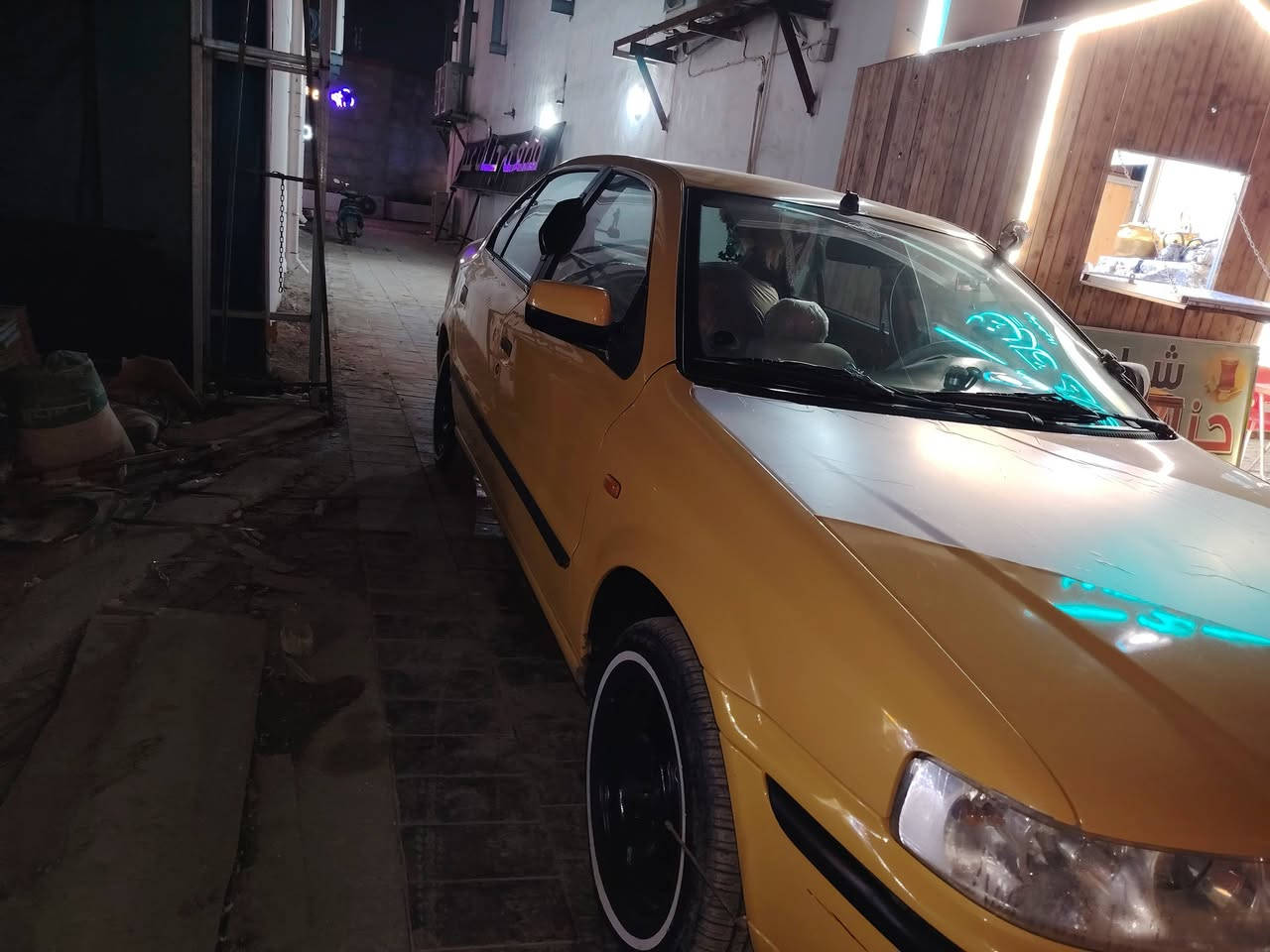 السلام عليكم سمند مديل ١١ للبيع كفالة عامة رقم قادسية مكينة وكير وحدادية وكهربائيات كلة كفالة عامة السيارة نظيفة واحلة من الصورة مكانهه الديوانية السعر   ٤٨ وبيه مجال***********
