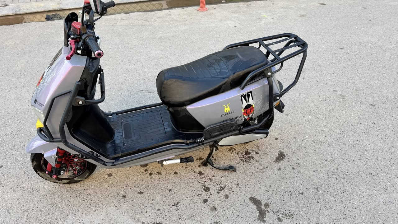 السلام عليكم موطور شحن للبيع نضيف حيل سعره 650 الف *********** تواصل واتساب
