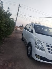 ستارك مديل 2010مكفوله نضيف كلش  االسعر الاستفسار على هاذ رقم 078061392...