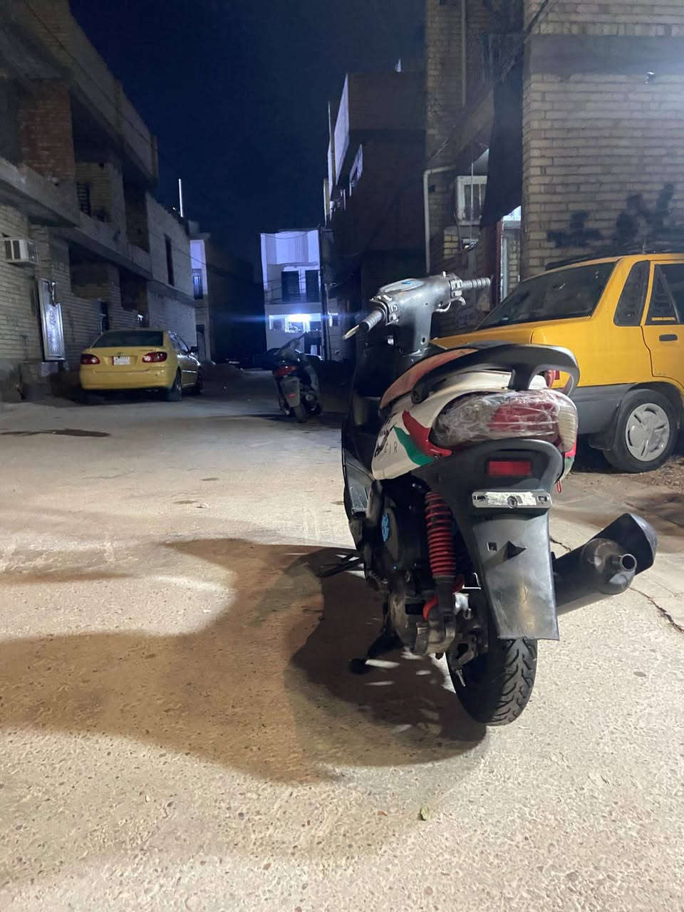 السلام عليكم دراجة ماكس قجمة 120 الدراجة مكينة 55كلج خلفي رياضي صالنصة رياضي الدراجةشلعة و معدل الدراجة خير من الله الرقم ***********
