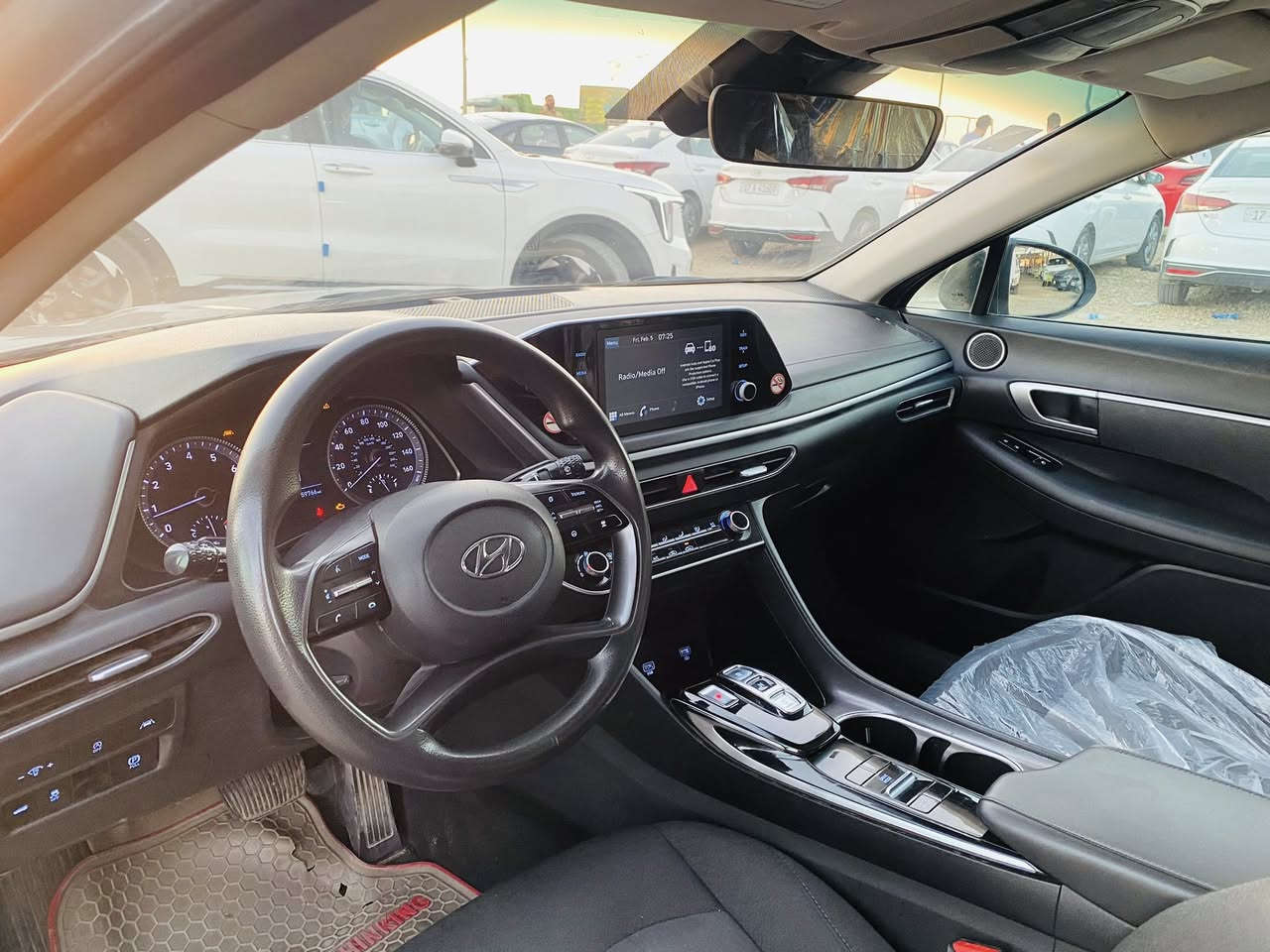 #يالله هـونداي سوناتا موديل 2021 
مرقم مثني معوقين بسمي وكاله عامه 
بسم المشتري الضرر تبديد بنيد ورشات 
صبغ بدون دواخل موصفات واضحه مكينه
 2500 ماشيه 60 سياره جاهزه 
الـسعر 140$ موجوده المثني الرميثيه 
تفاصيل واتـساب (***********)
