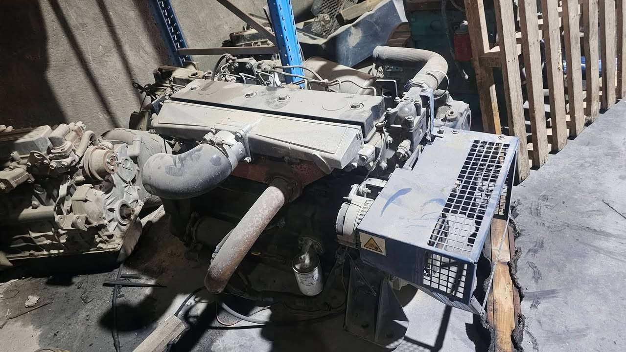 البيع محركات العنوان بصره *********** عدنان ***********
