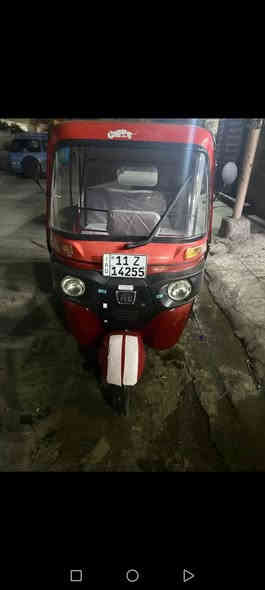 ألسلام عليكم تكتك للبيع مديل 2018 شهر 12 رقم وسنويه بغداد انكليزي تكتك كشره كفاله بيه بس صبغ بل صفحه بس مكينه انطيك بيه ضمان تنقيص وتبخير  السعر 4600 بلاش العنوان الكماليه شارع المصرف
***********
