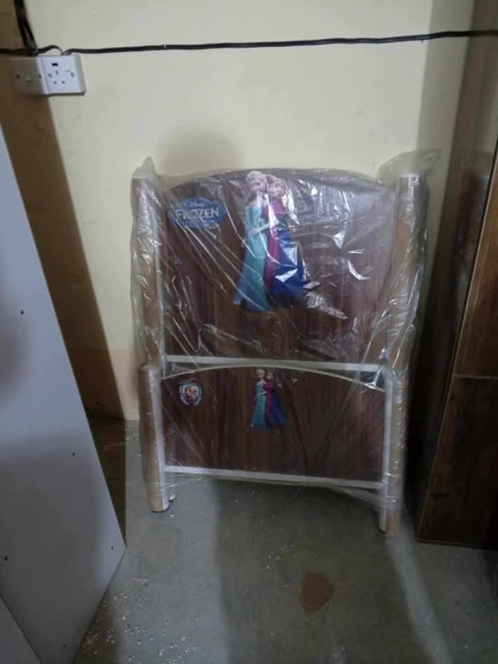 سرير اطفال


**إذا كنت صاحب هذا الإعلان وتريد حذفه لأي سبب، رجاءا أرسل رسالة إلى الدعم الفني**