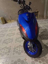 دراجه ماكس للبيع مكينه 49 مبدل بيه بس ولفات الباقي مكفول شلعه ومعدل مك...