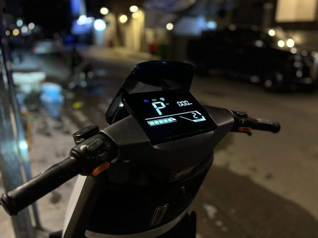 سلام عليكم 
دراجه( TALG) معروفه علا قوته دراجه قويه من ناحية البطاريه ومتانت الشاصي

((((((موصفات دراجه ))))))))

((((عالي زنون وناصي ))))))

(((مدرعه بل كامل دراجه بصمه + بصمات 2))))

(((تشغيل عن بعد وبيه نضام سكيورتي قفل تاير قفل ستيرن +))))+شاحن سريع )))))

(((سرعه 70. وتمشي بل شحنه الوحده 60كيلو متر))))

بطاريته 38 امبير))))

تايرات امامي وخلفي جديدات بعدهن ))))))

عدد البطاريات 6

دراجه ستعمال قليل كلش)))))

لتواصل ومعرفت سعر $))))

هاذا رقمي   (((***********)))
