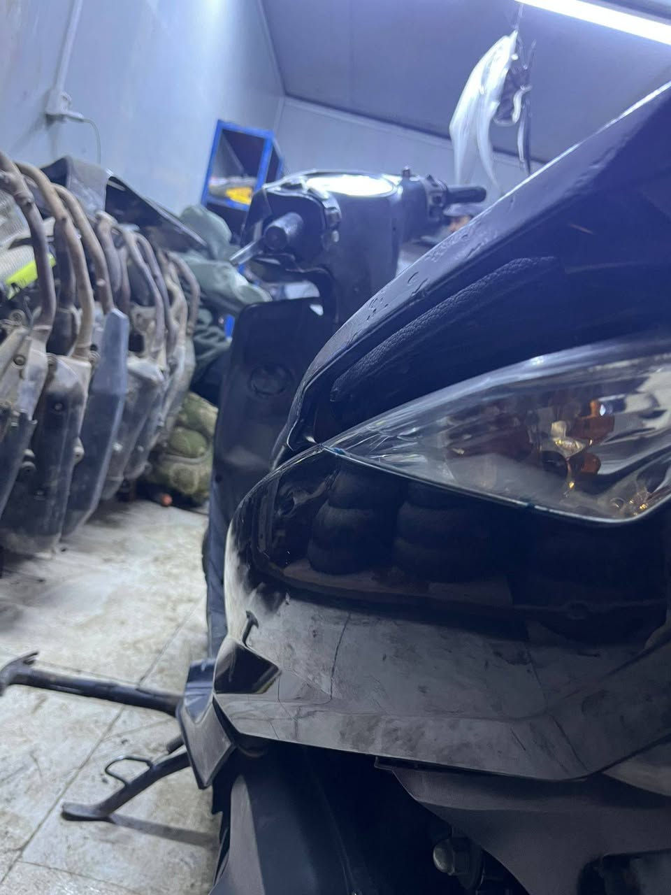 السلام عليكم ثعلب للبيع  او مراوس حسب القناعة الدراجه شغالة لانضوح لاتبخير ولا تنقيص ولابكن كفالة سرقة فقط كهربائيات شغالة السعر خاص
للستفسار ***********
