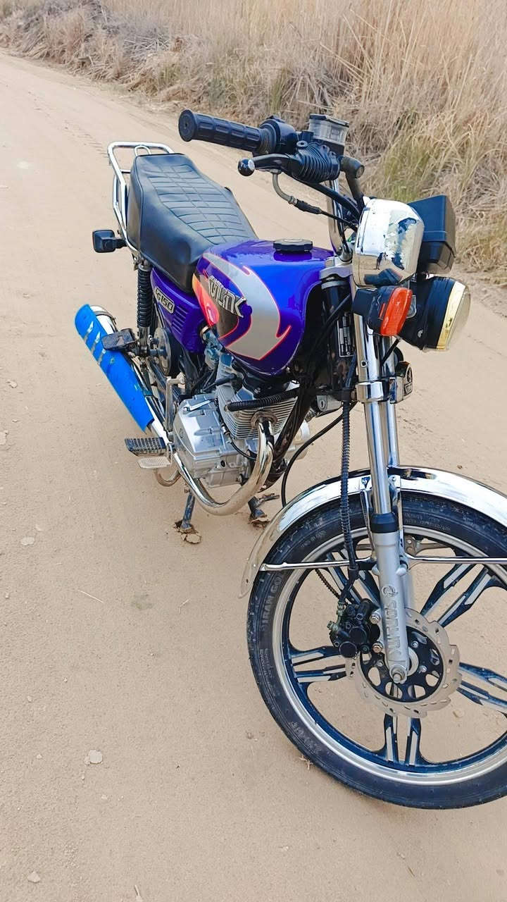 ماشاءالله +اسلام عليكم دراجه سولينك موديل2022 ادراجه مامفتوح + امبي ثري وياها ال دراجه نضيفه وخير من الله احلا من صور سعرها ٦٥٠ (((وبيها مجال قليللل)))متواجد   اتصال واتساب فقط *********** مكان بابل المسيب
