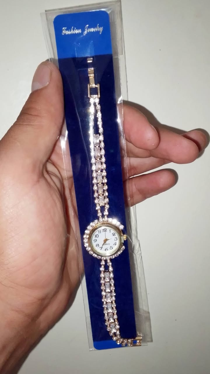 أكسسوارات بالجملة التوصيل متوفر إلى جميع المدن مرحبا


**إذا كنت صاحب هذا الإعلان وتريد حذفه لأي سبب، رجاءا أرسل رسالة إلى الدعم الفني**
