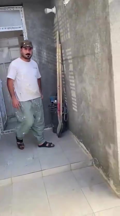 سلام عليكم بيت البيع مساحه 150متر شارع 30بنضام القساط بل 8000بضهر مجمع العدل المقدمه مال البيت 50مليون أقساط البيت 350لف بل شهر للاستفسار عله رقم ***********
