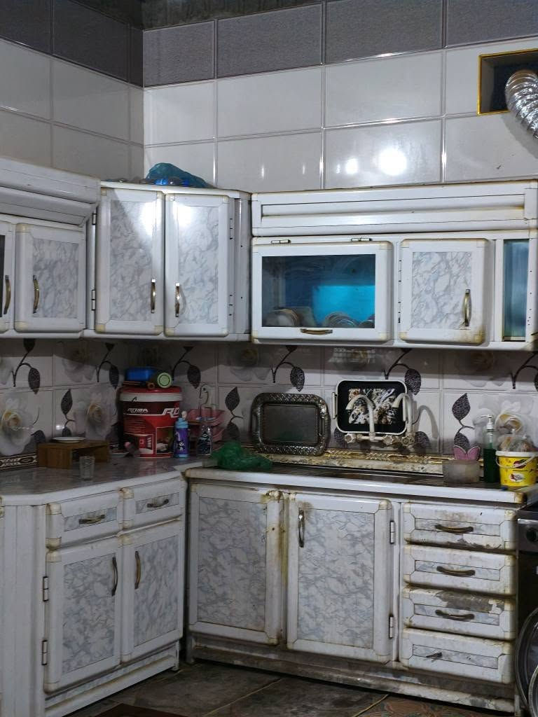 ارض زراعية للبيع طابو زراعي في الكوفة علوة الفحل مجاور مشروع ماء علوة الفحل مساحة 600م واجهة 17.5م نزال 34م بيها بيت مساحة البناء 160م يحتوي على غرفتين وصالة واستقبال ومطبخ وصحيات داخلية وخارجية وحديقة وطارمة كبيرة مع ساحة كبيرة امام البيت السعر 115 وبي مجال للشراي للاستفسار اكثر الاتصال على ارقام المكتب 
***********
***********
او مراجعة مكتب الحسيني للعقار في حي ميسان الشريط قرب شارع عودة النجف, العراق
