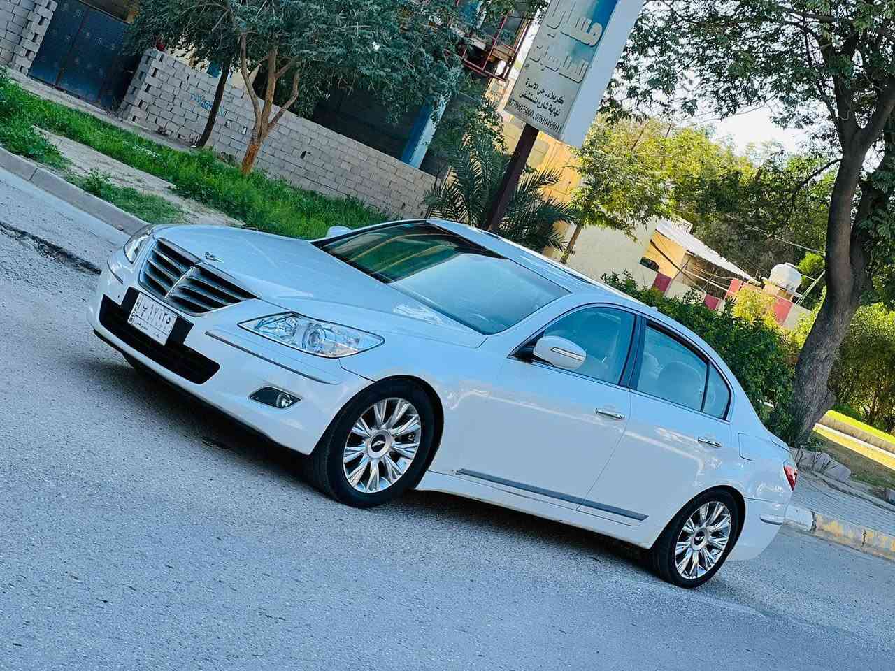 جنسزز مديل 2011 سعر 93 قابل للتفاوض الأستفسار اتصل *********** حادثها جاملغ فقط بدون دواخل وبيها قطعتين كلير اثر تشليع والباقي كفاله عامه فول مواصفات واحد على واحد فتحه سقف تحكم ستيرن شاشه كبيره كامره خلفيه دواره كشنات كهربائي مري قلاب اشاير مري كهربائي داخل بيجي قطعتين تبريد برده خلفيه حساسات امامي وخلفي مكينه سته 6️⃣ سلندر مكينه وكير مكفولات حداديه جديده تخم تاير رقم بغداد مشروع وطني سنويه ل 29 مكان سياره كربلاء
