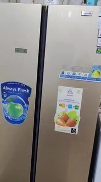 ثلاجة فريزر • نضيفه • ما بيها عطل