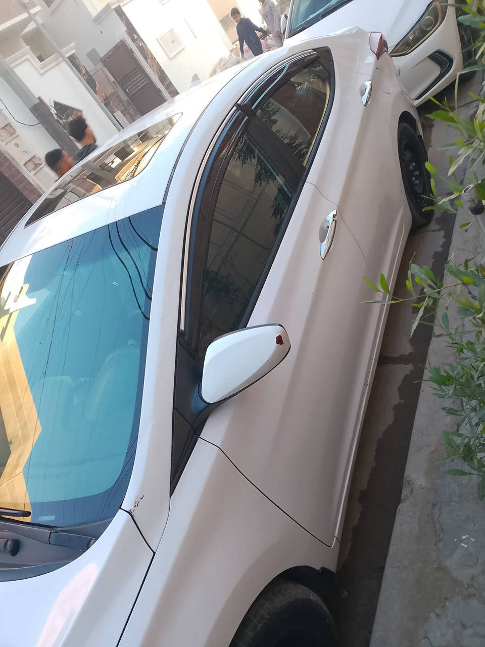 مستعجل عل بيع
النترا 2015 فول عدى البصمه بغداد باسمي
مكينة كير صدر تبريد تايرات مكفوله
السونار مرفق مع الصور 
***********
108
