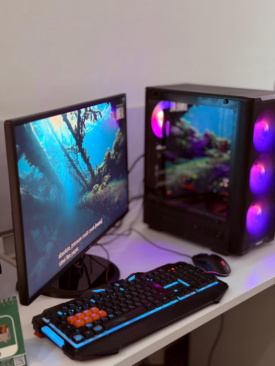 حاسبة ألعاب وتصميم (Workstation) للبيع
حاسبة بمواصفات مثالية للألعاب الثقيلة، المونتاج، وأعمال التصميم  الاحترافية. الجهاز بحالة ممتازة ونظافة تامة. 

Gpu : 2070 super 8gb

Cpu: core i9-9900 kf

Memory: 32 gb

Motherboard: z390 gaming x

Hard : 256 ssd

Psu: 850 w

Case: antec RGB

+

Monitor : hp 27 inch

1080* 1920 

60hz

+

Ups 1500 بطاريات جديدة

 

ملاحظة:الحاسبة خاصة  باحدى الشركات بالقطاع الخاص اني مكلف بالنشر تجي تفحص وتجيك وتستلم

السعر : 1,250,000 دينار عراقي وبيها مجال للشراي

المكان: [  بغداد الكرادة خارج ]

للتواصل والاستفسار: [***********]
